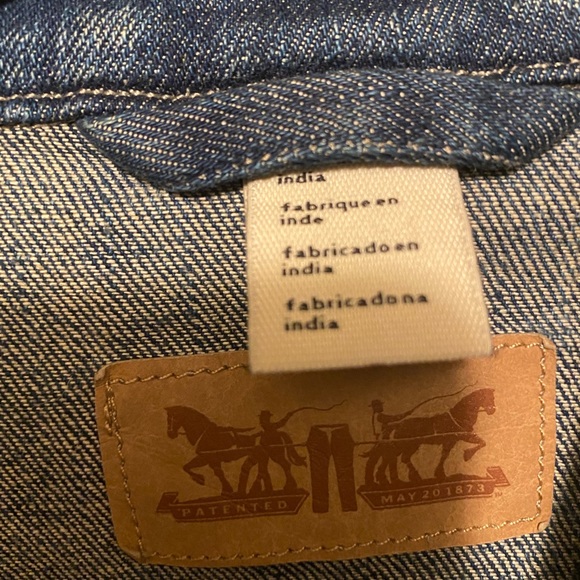 Jean jacket - Picture 3 of 3